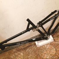 Telaio Enduro zumbi cycles f-11 26" mai usato