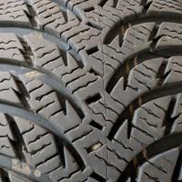 4 gomme Kumho 185 65 15 invernali+2Hankook estive