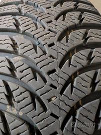 4 gomme Kumho 185 65 15 invernali+2Hankook estive