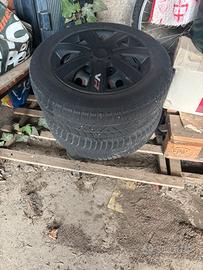Gomme 175/65 r14 4 stagioni