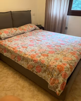 Letto matrimoniale contenitore
