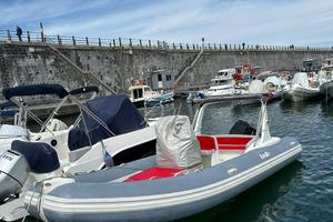 Gommone Bat 6,20 pronto mare