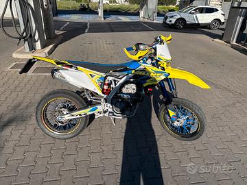 Suzuki Valenti 125