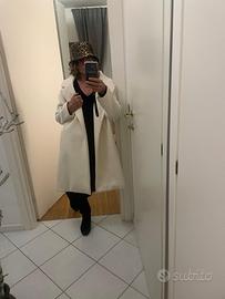 Soprabito bianco modello accappatoio