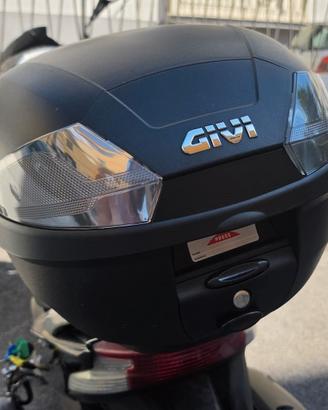 BAULETTO GIVI MONOLOK 29LT PER MOTO E SCOOTER