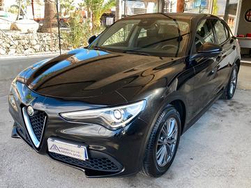 Alfa Romeo Stelvio 2.2 Turbodiesel 160 CV AT8 RWD 