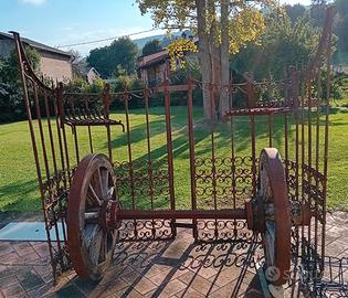 Cancelli antichi in ferro battuto 