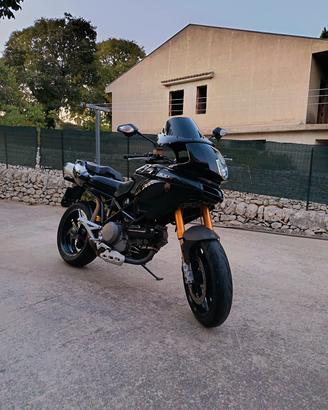 Ducati Multistrada 1100S