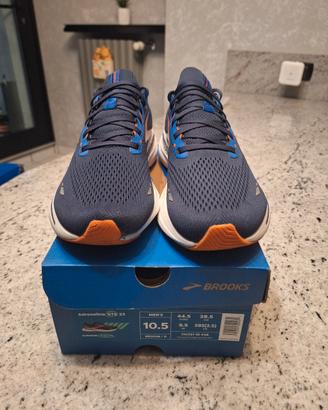 Brooks Adrenaline gts 23

