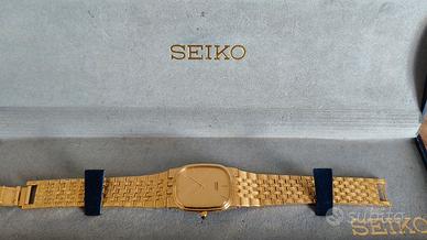orologio placcato in oro 