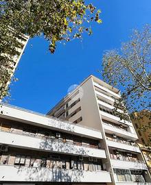 2 LOCALI A ROMA