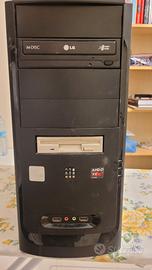 Pc computer desktop assemblato midi tower in ottim