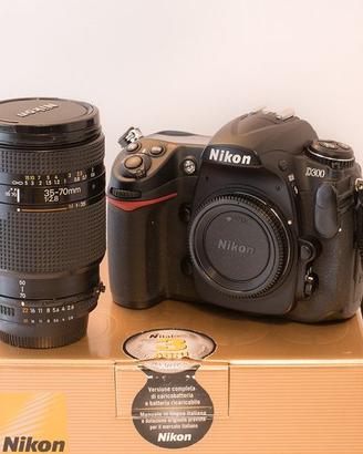 Nikon D300 + Nikkor 35-70mm