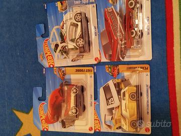 hot wheels set di 4 modelli 