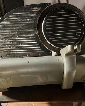 Affettatrice meccanica Pastore Torino