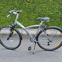 Bicicletta  Btwin Original 5 grigia con accessori