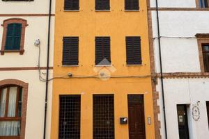 4 LOCALI A TORGIANO