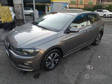 Volkswagen Polo 1.0 TSI DSG 5p. Comfortline BlueMo