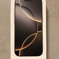 Apple iPhone 16 Pro 512GB - Titanio Naturale