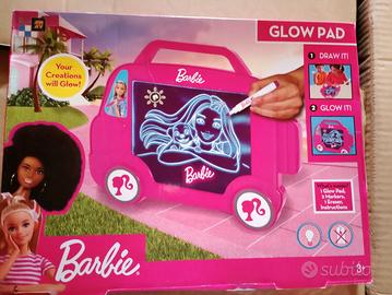 GLOW PAD BARBIE
