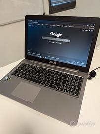 Notebook Asus 15.6 pollici