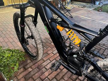 Bicicletta Specialized Turbo Kenevo Expert