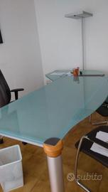 tavolo in vetro satinato per scrivania o da casa