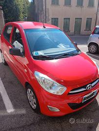 Hyundai i10 anno 2011