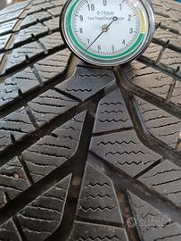 4 Gomme SEMINUOVE 255/50-20 invernali Yokohama