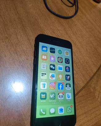 iPhone SE 128 GB