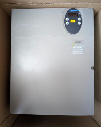 Inverter trifase Telemecanique ATV31HD11N4