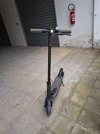 monopattino elettrico Xiomi M365