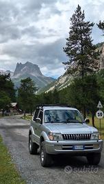 toyota land cruiser kdj90