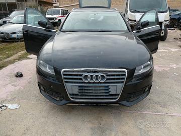 Ricambi usati per AUDI A4 B8 2.0 143 CV 2009