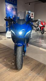 Yamaha YZF - R 7