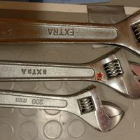 Set di chiavi a rullino regolabil