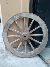 antiquariato  Ruote Carro fine 800