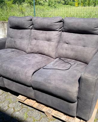 Divano 3 posti - 2 recliner elettrici Mondo conv.