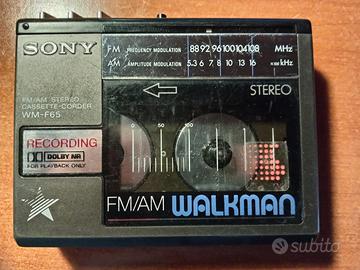 Sony WM-F65 Walkman Cassette FM/AM l
