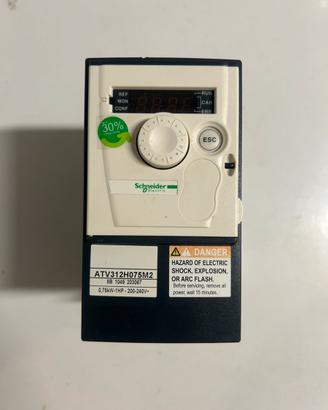 Variatore di frequenza altivar Schneider
