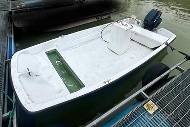 Barca Boston 13 fiume