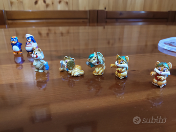 Gatti e pinguini vari di ovetto kinder sorpresa