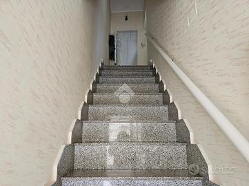 CASA SEMINDIPENDENTE A TORREMAGGIORE