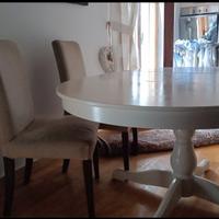 Tavolo Ikea bianco shabby con 4 sedie