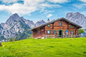 RISTO BAR CON CUCINA