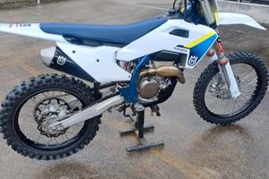 Husqvarna 250 cross