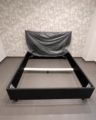 Letto matrimoniale ragazzo/coppia
