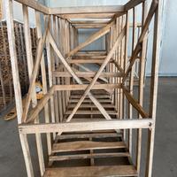 Bancali per legna vuoti