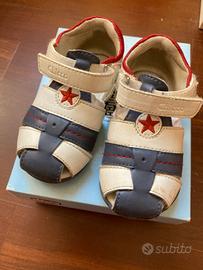 Sandali scarpe 22 bianche blu CHICCO