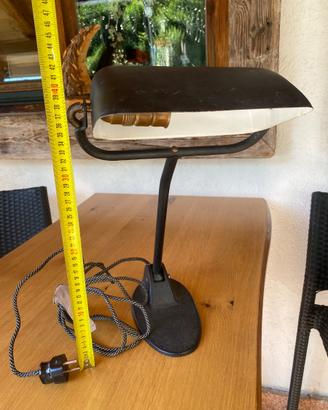 Lampada da tavolo vintage